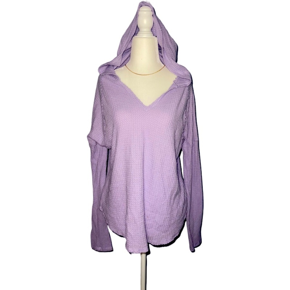 WILD FABLE THIN AND COZY SWEATSHIRT ~ SIZE M